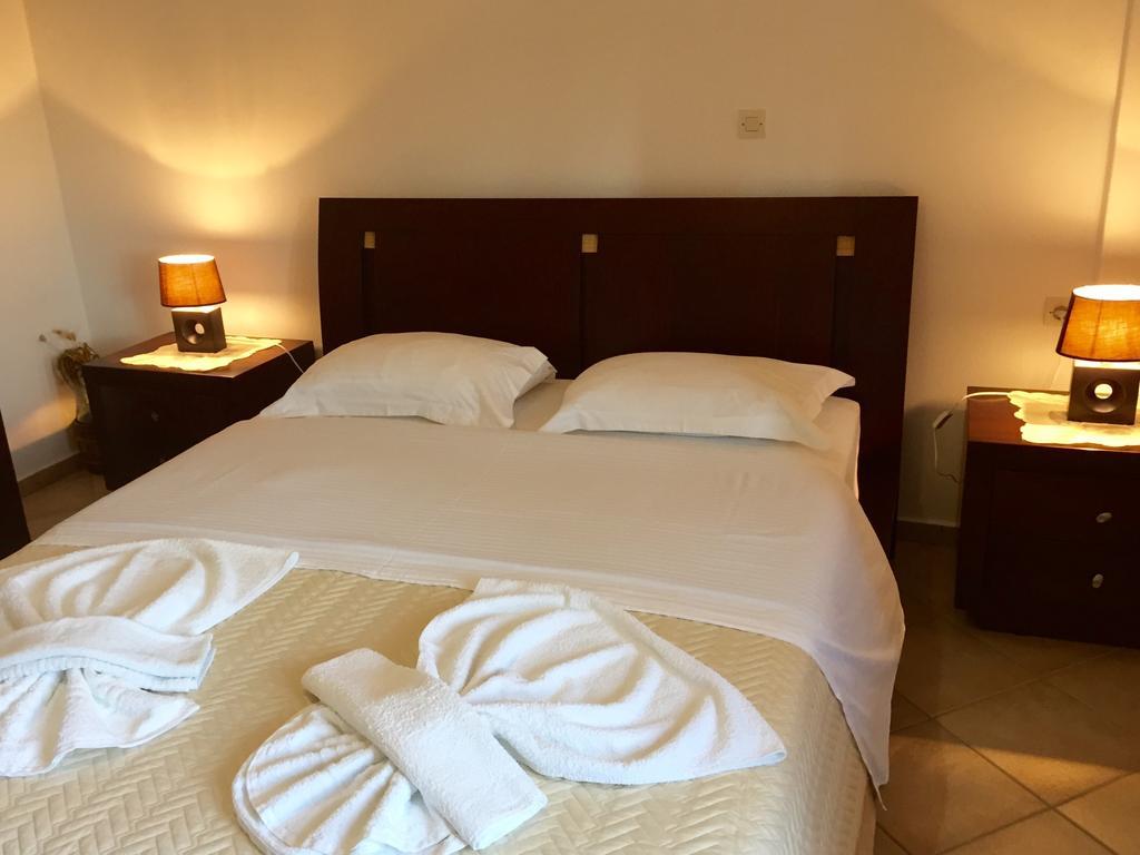 Anemos Apartments มาราโธคามปอส ภายนอก รูปภาพ